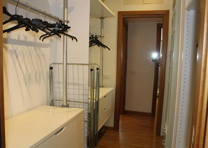 Interno 10 * Rom