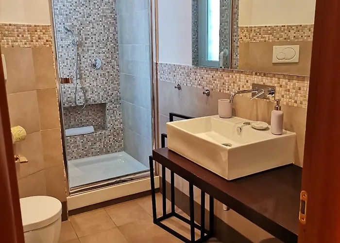 Interno 10 Rom